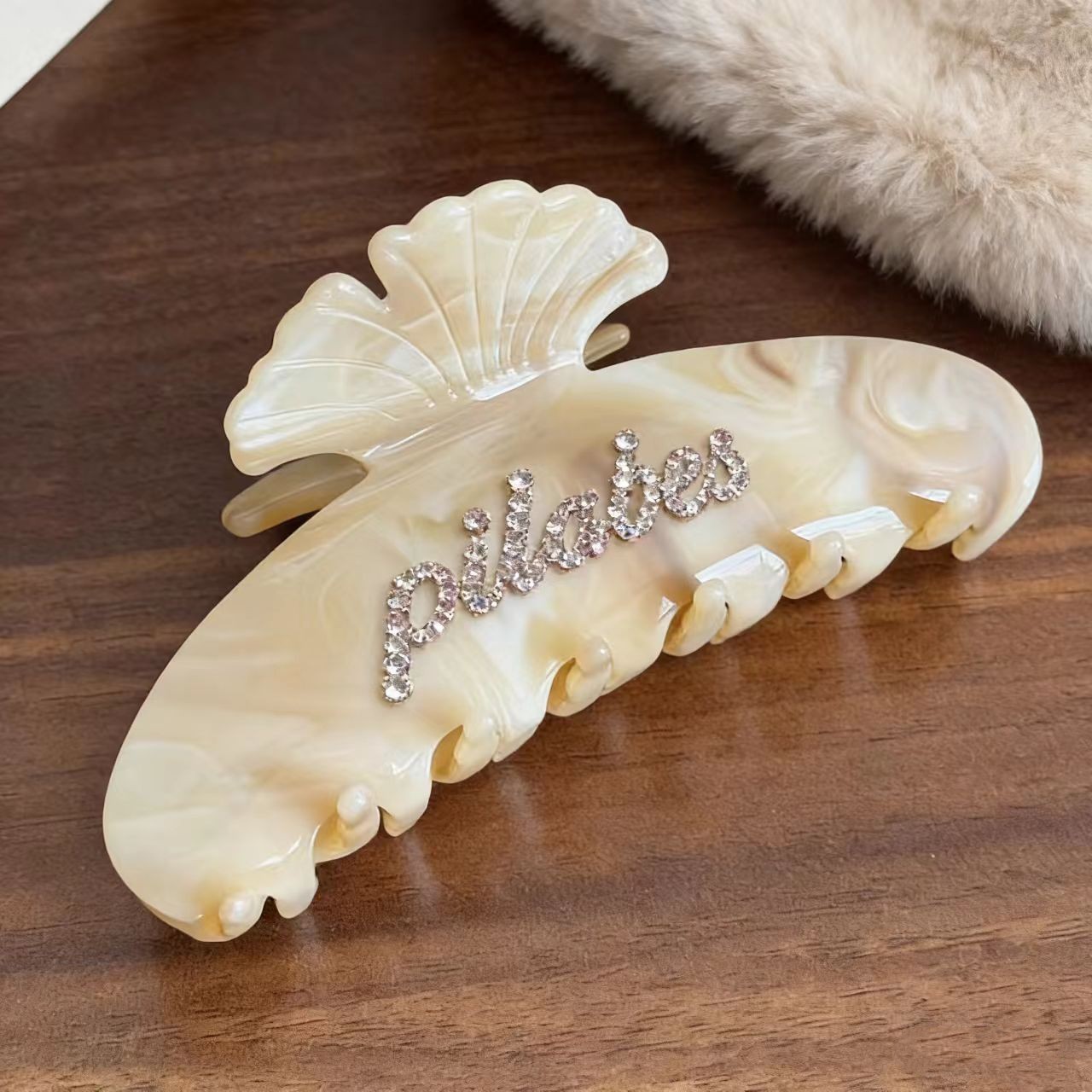 Handmade DIY Customized Englis – Women Accessories Name In English Bewertung und Preis