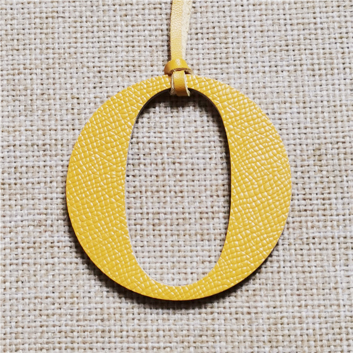 English Letter O Alphabet Cowh – Women Accessories Name In English Bewertung und Preis