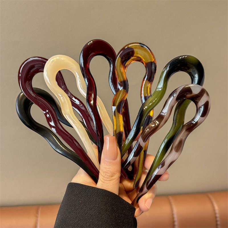 Elegant Acrylic U-shaped Hairp – Women Accessories Aesthetic Bewertung und Preis